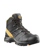 Haix Black Eagle Safety 54 Mid on kerge ja metallivaba turvasaabas mis ulatub pahkluuni. Testitud kindlus ja mugavus Saksamaalt.